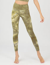 Load image into Gallery viewer, Tie-Dye Seamless High Waisted Leggings
